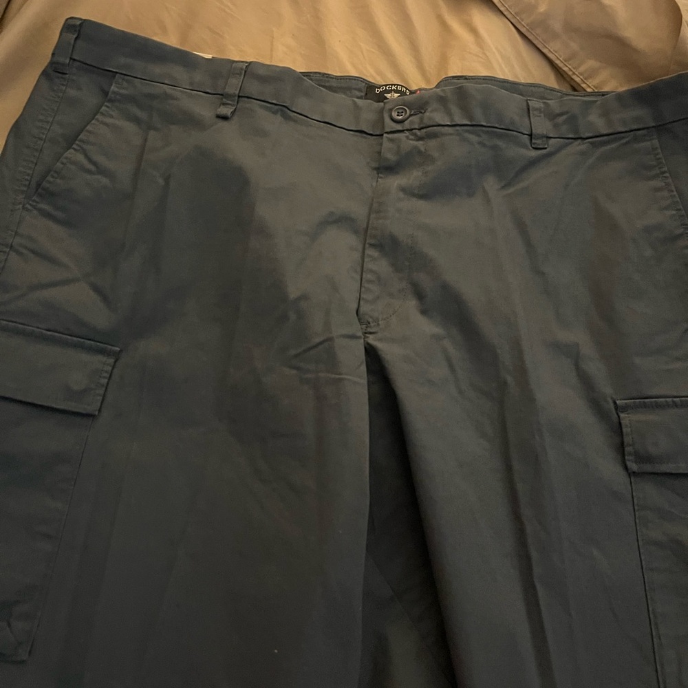 Dockers Tech cargo Short - Picture 8 of 10